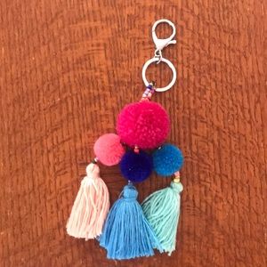 NWOT pompom yarn keychain